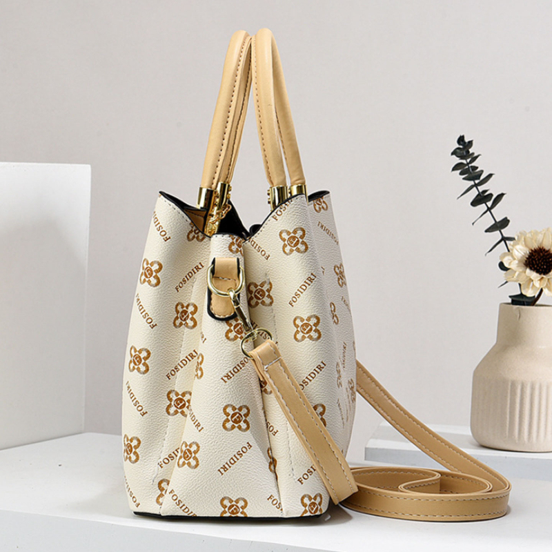 Легкие люксовые сумки с принто – обзор и цена Luxury Bags Women