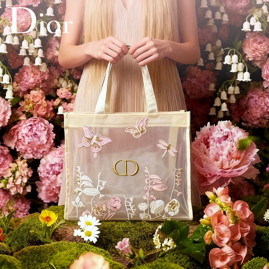 Сумка Christian Dior, роскошна – обзор и цена Luxury Bags White