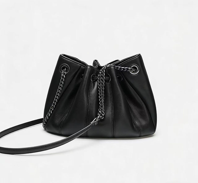 Модная сумка-ведро на шнурке,  – обзор и цена Chain Crossbody Quilted