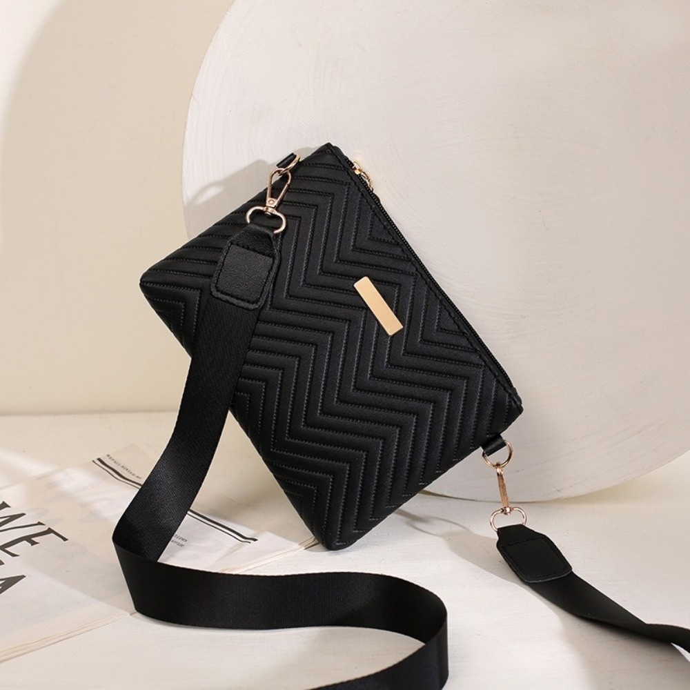 Минималистичная стеганая сумка – обзор и цена Chain Crossbody Quilted