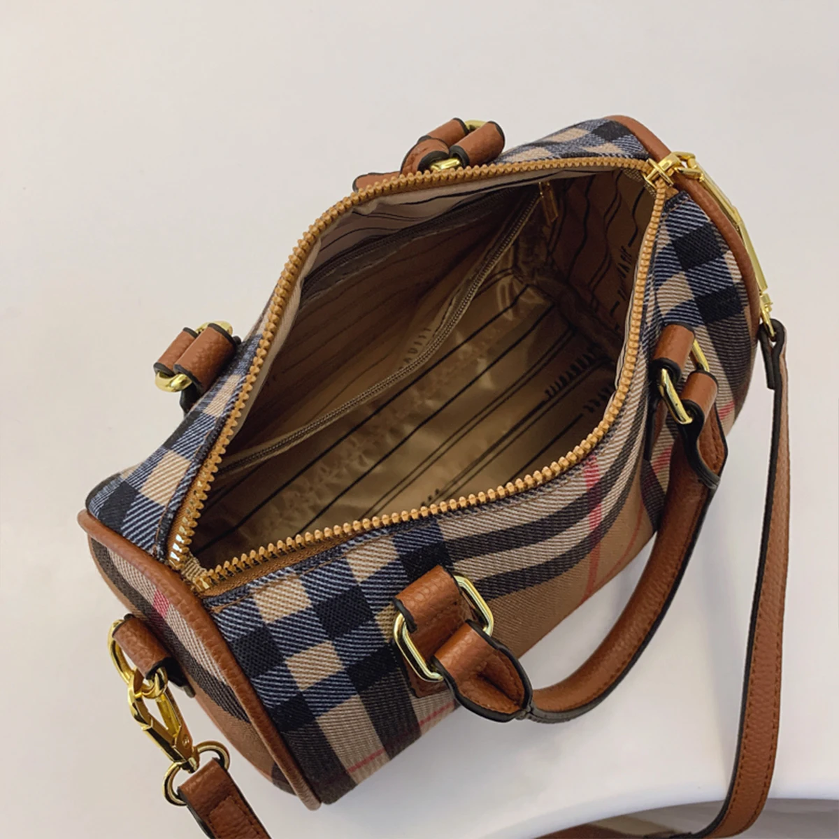 Большая вместительная сумка че – обзор и цена Luxury Bags Louis Vuitton