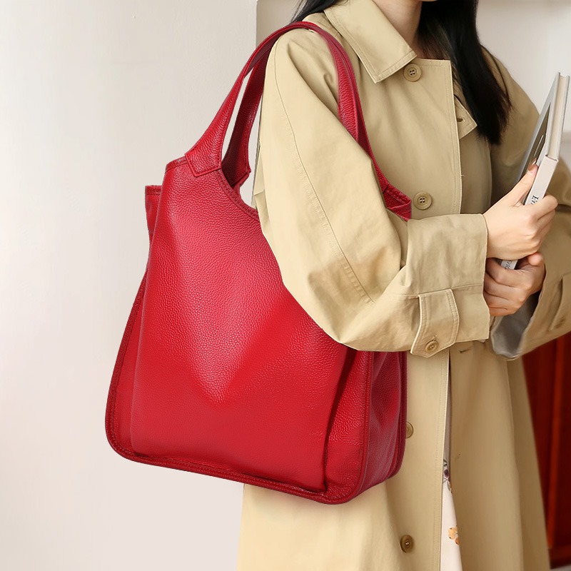Натуральная кожаная сумка-тоут – обзор и цена Quiet Luxury Bags Tote