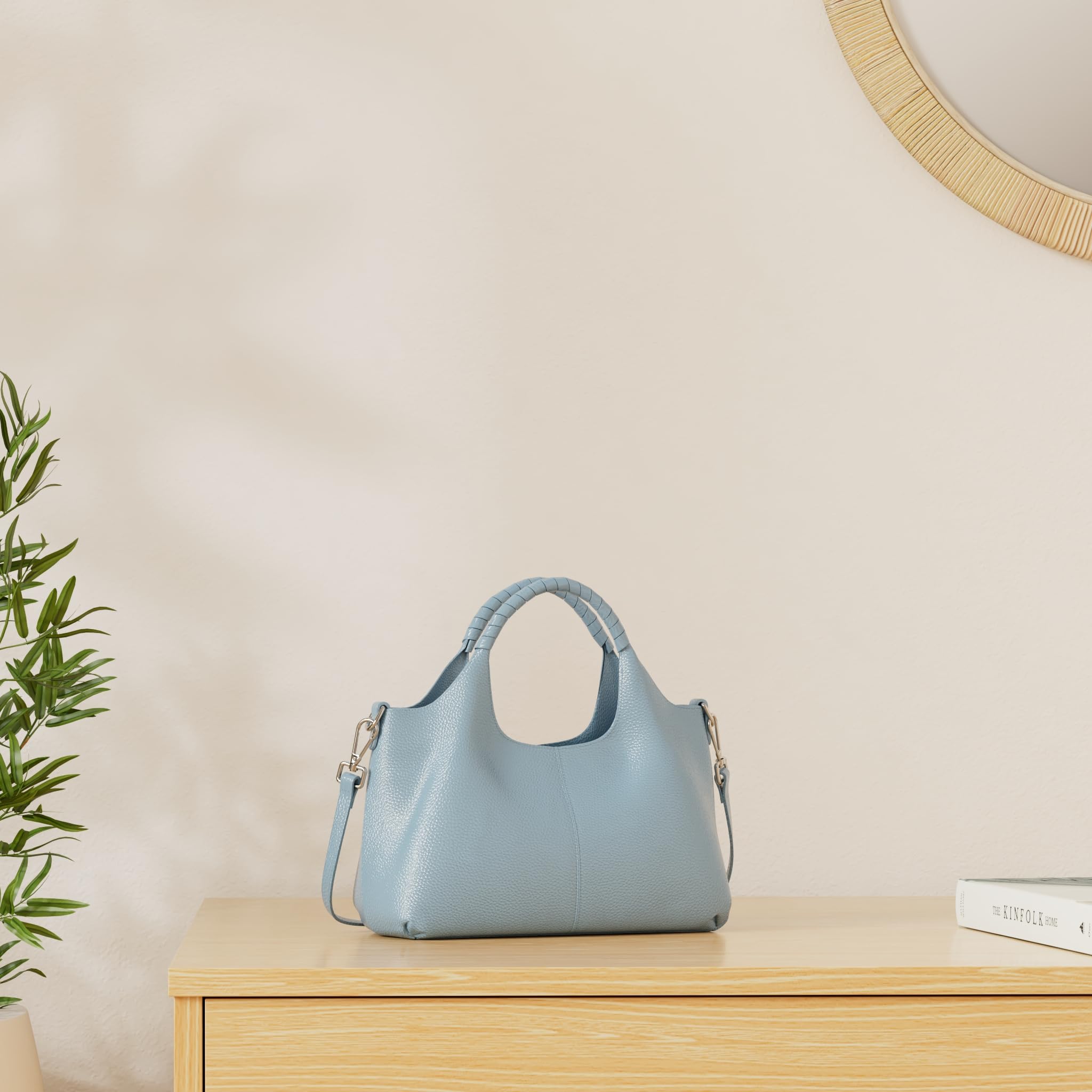 Сумки через плечо из натуральн – обзор и цена Quiet Luxury Bags Tote