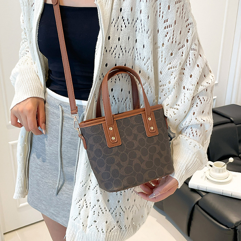 Модная женская сумка-ведро в к – обзор и цена Luxury Bags Louis Vuitton
