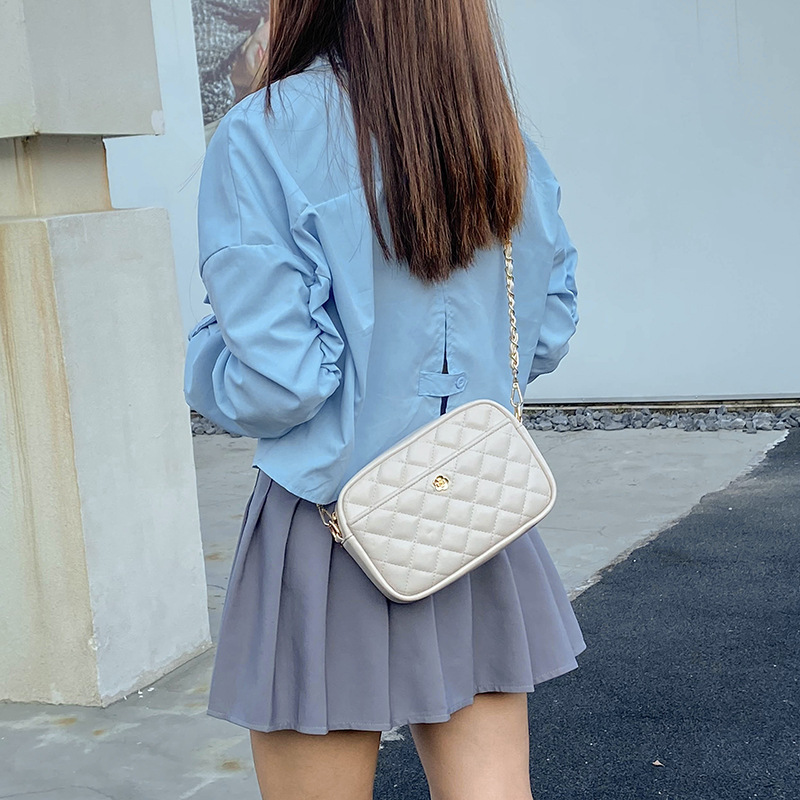 Модные женские сумки 2026: Нов – обзор и цена Chain Crossbody Quilted