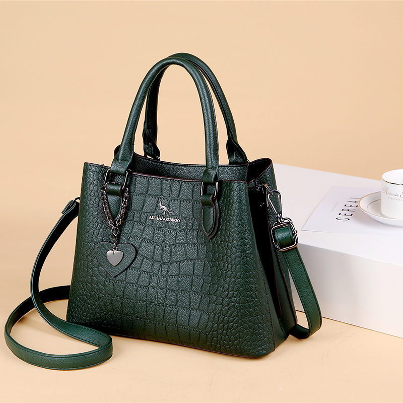 Натуральная брендовая кожа 3-с – обзор и цена Luxury Bags Louis Vuitton