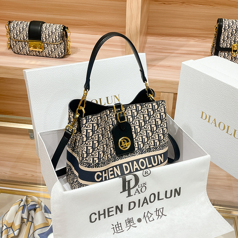 Популярная классическая женска – обзор и цена Luxury Bags Sale