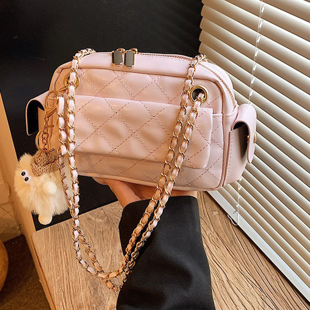 Сумка-кроссбоди с стеганым узо – обзор и цена Chain Crossbody Quilted